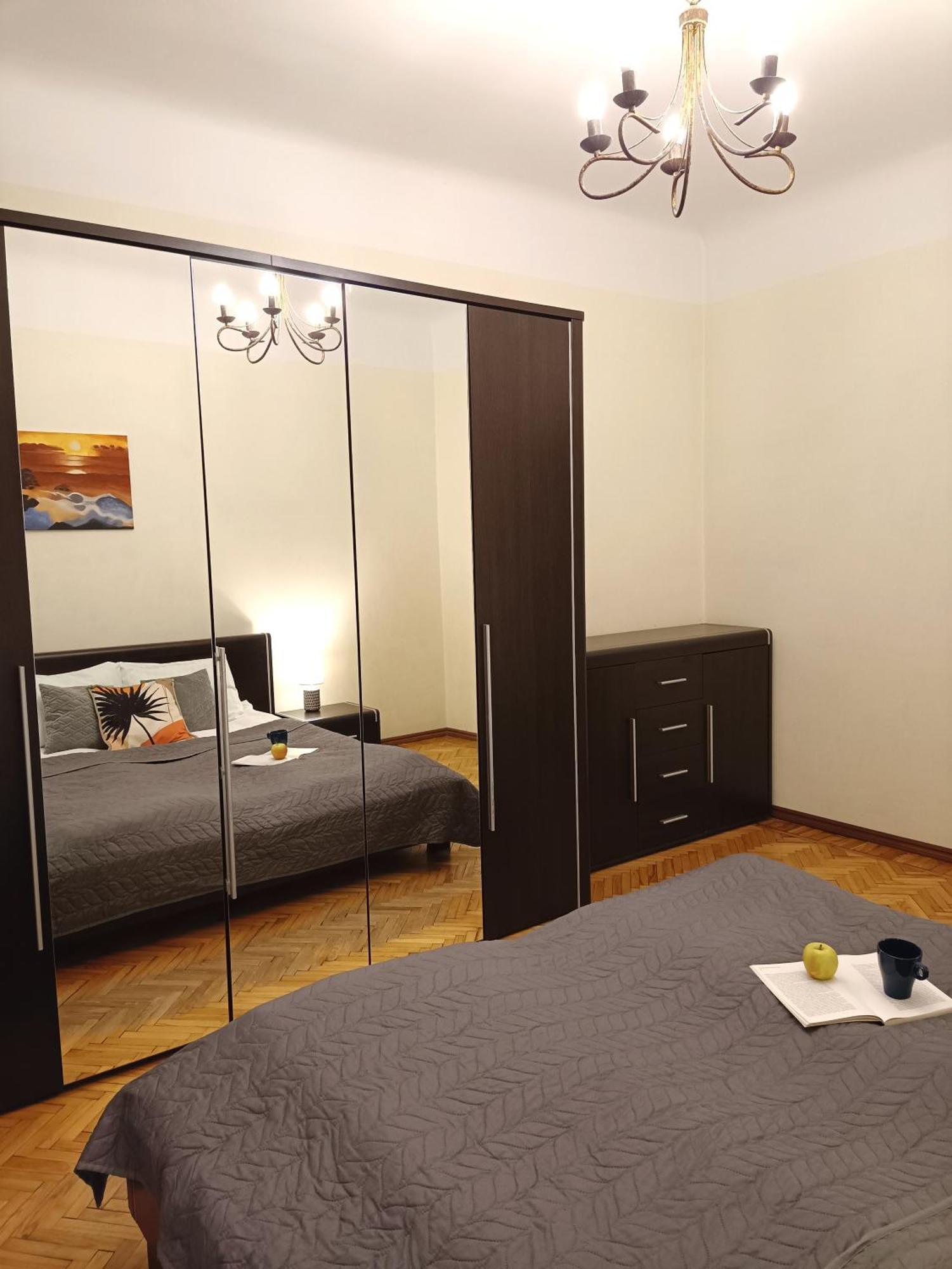 Ideally Located City Center 2 Bedrooms Spacious Apartment ريغا المظهر الخارجي الصورة